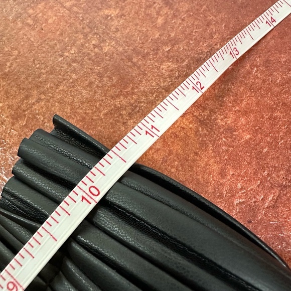 NWT 7 For All Mankind Black Faux Leather Pleated Elastic Skirt Size XS - Picture 3 of 7